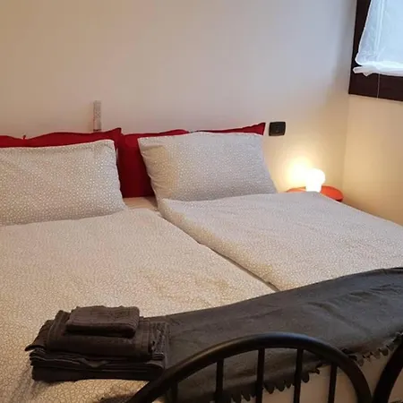 아파트 Trendy Apt With Transfer - Fair, Center 밀라노