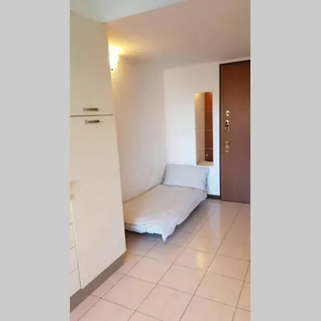Trendy Apt With Transfer - Fair, Center Apartment